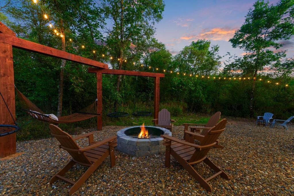 Vila Under The Stars - Secluded, Hot Tub, Firepit, Games Broken Bow Exteriér fotografie
