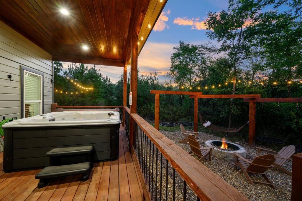 Vila Under The Stars - Secluded, Hot Tub, Firepit, Games Broken Bow Exteriér fotografie