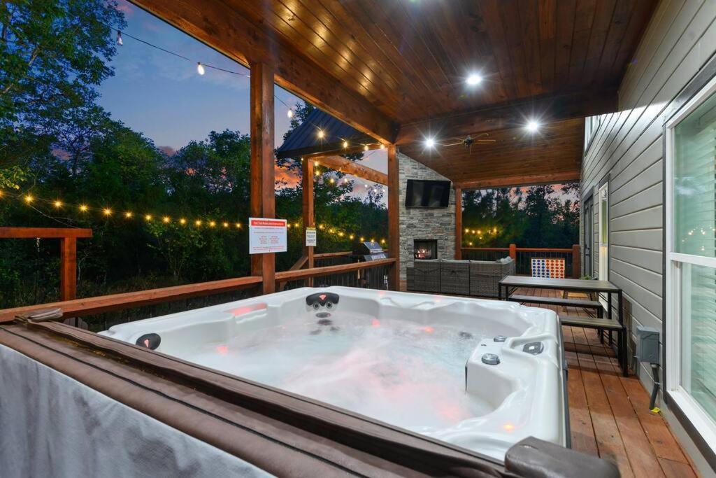 Vila Under The Stars - Secluded, Hot Tub, Firepit, Games Broken Bow Exteriér fotografie
